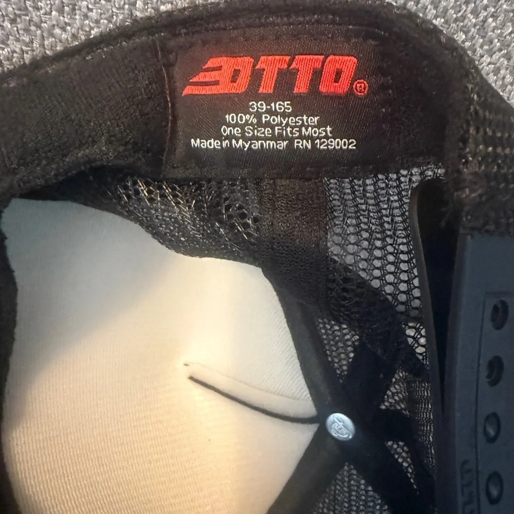 OTTO Black and White‎ Trucker Hat with Mountain Wonder Logo